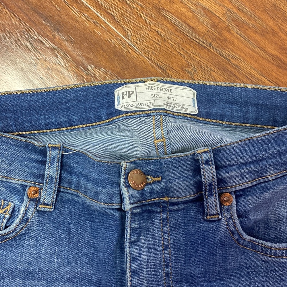 Free People Blue Denim Jeans - Picture 6 of 6